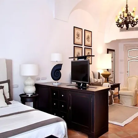 Covo Dei Saraceni Hotel 4*