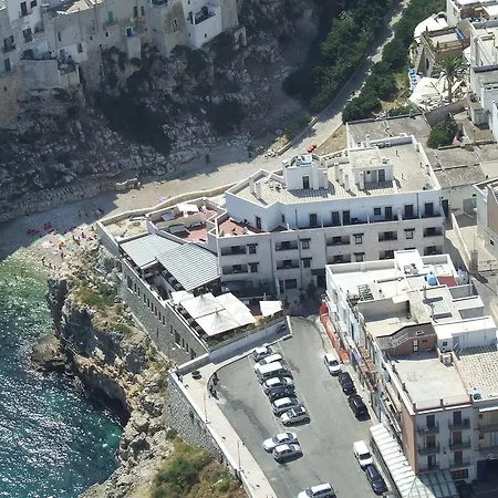 Covo Dei Saraceni Hotel 4*