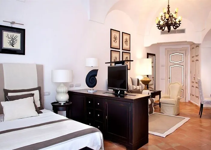 Covo Dei Saraceni Hotel 4*