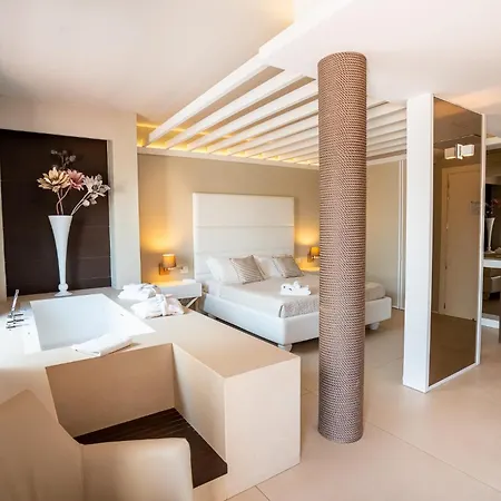 萨拉森尼科沃酒店 4*