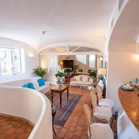 Hotel Covo Dei Saraceni 4*