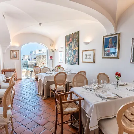 Covo Dei Saraceni Hotel