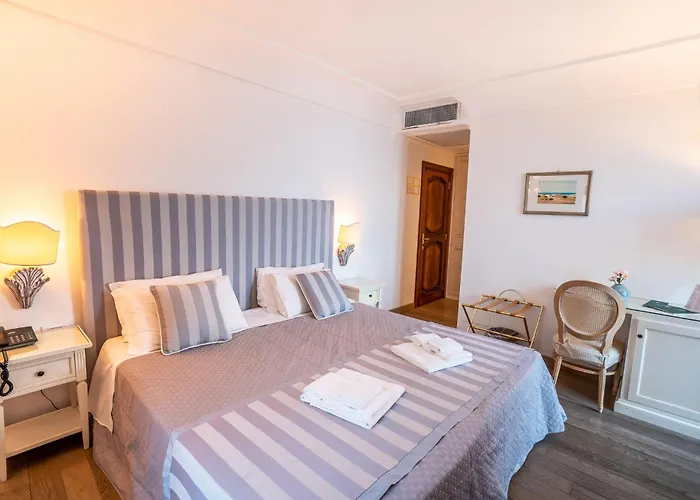 Covo Dei Saraceni Polignano a Mare