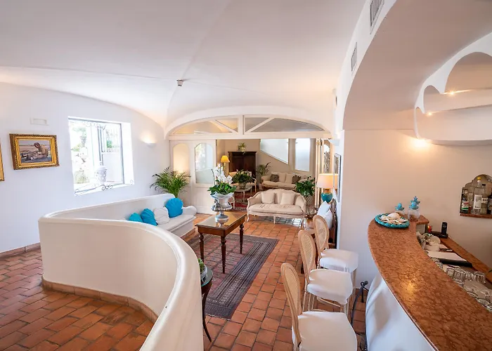 Hotel Covo Dei Saraceni 4*